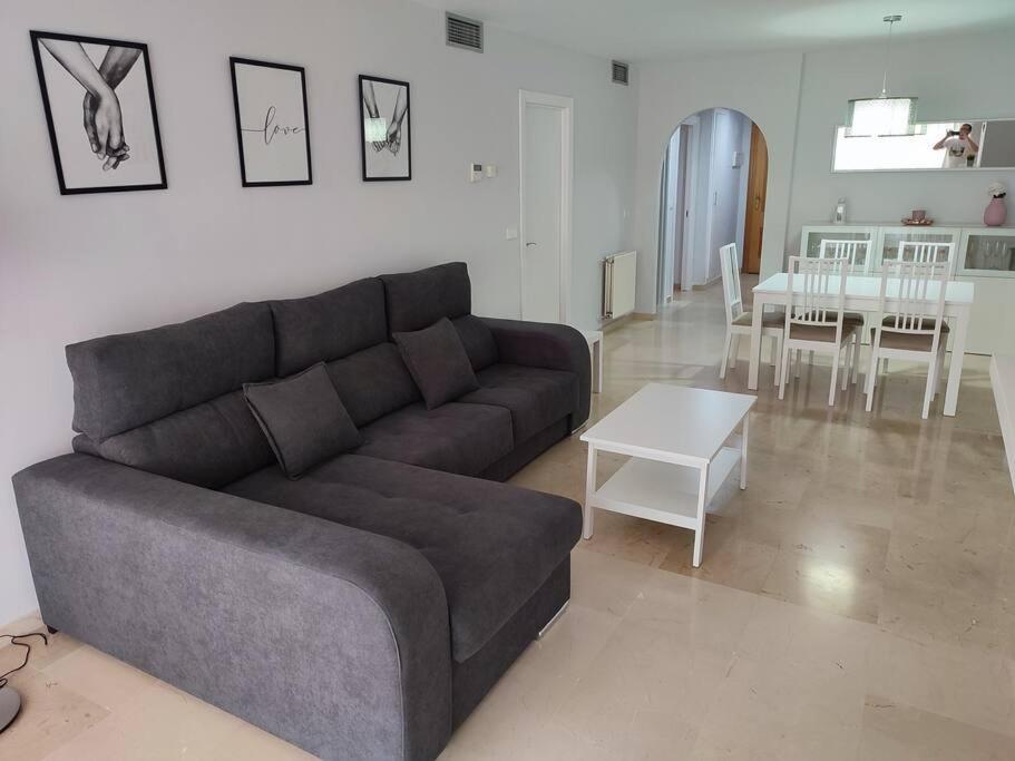 Sunny Guadalmina Apartment Marbella Buitenkant foto