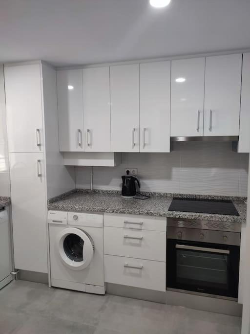 Sunny Guadalmina Apartment Marbella Buitenkant foto